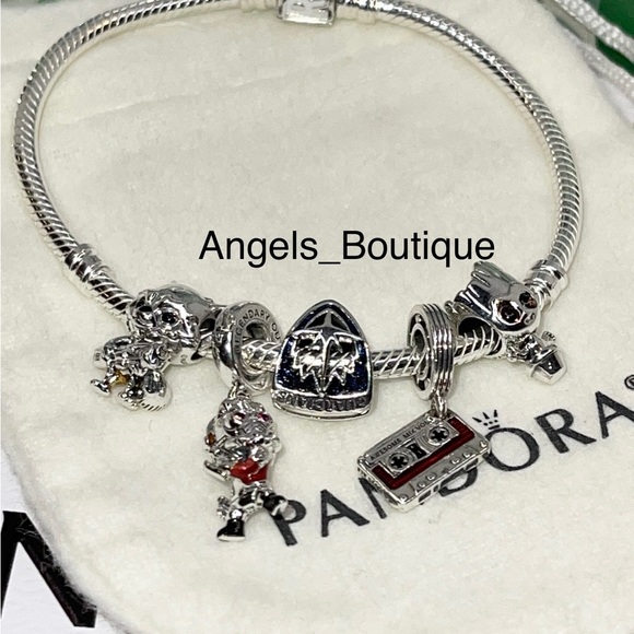 New Pandora Moments Marvel Logo Clasp Snake Chain Bracelet & Charms - Picture 7 of 8
